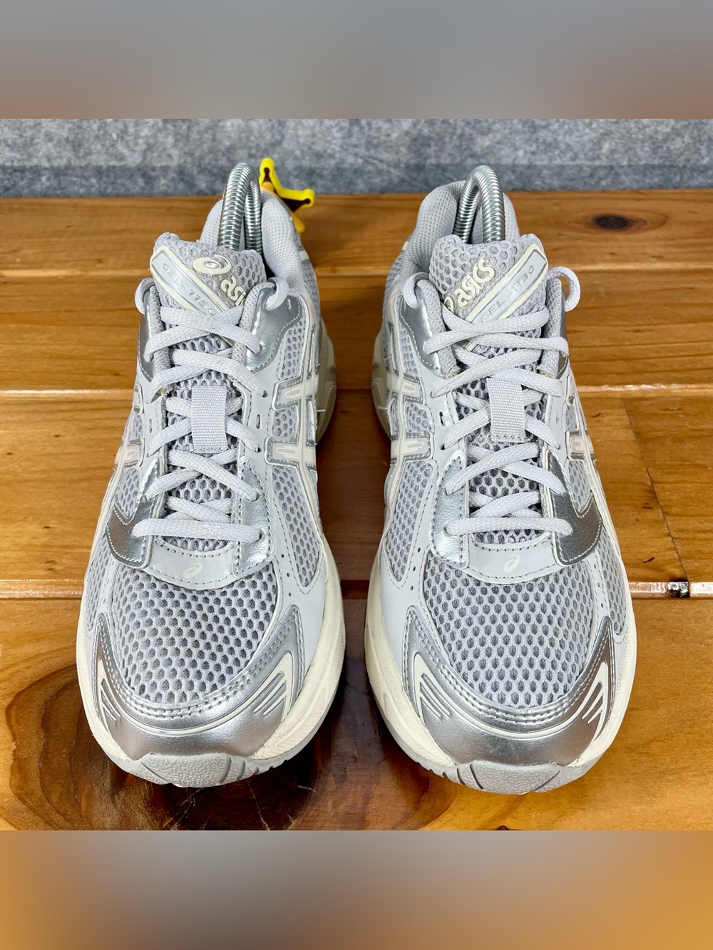 ASICS Gel-1130 Womens Size 8.5 Cloud Grey Oatmeal Running Shoes 1202A164-023 - Picture 4 of 16